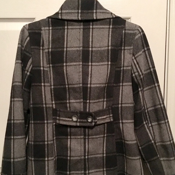 Old navy plaid jacket. - Picture 3 of 5
